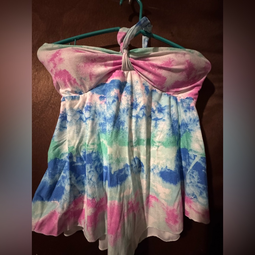 5/$15bundle item. Women’s Large Bo Boundaries cute top